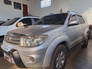 Hilux SW4 4X4 Aut. 4P. 