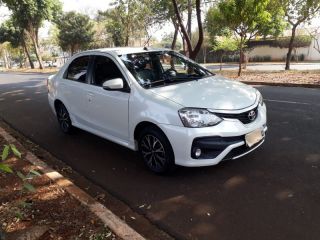 Etios Sedan 1.5 PLATINUM 