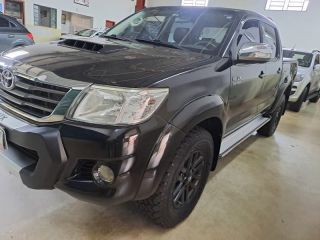 Hilux CD SRV 4X4 Aut. 4P.