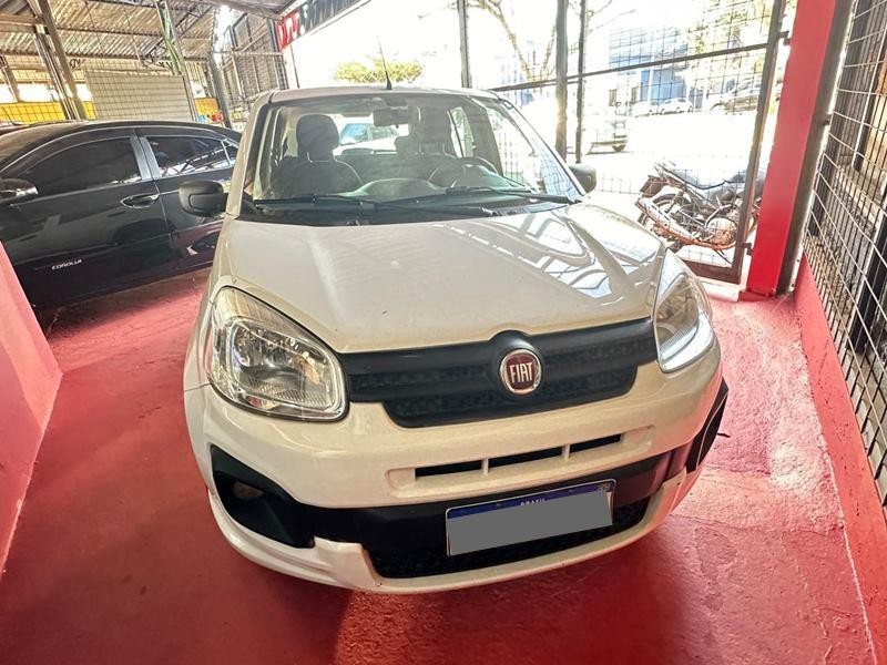 Veculo: Fiat - Uno - Attract 4P.  em Ribeiro Preto