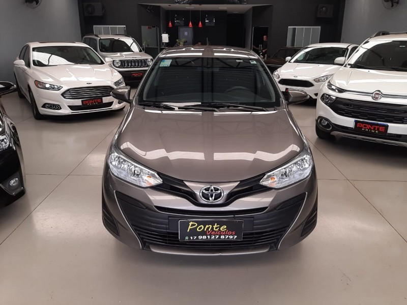 Veculo: Toyota - Yaris Sedan - 1.5 16V SEDAN XL PLUS CONNECT MULTIDRIVE em Bebedouro