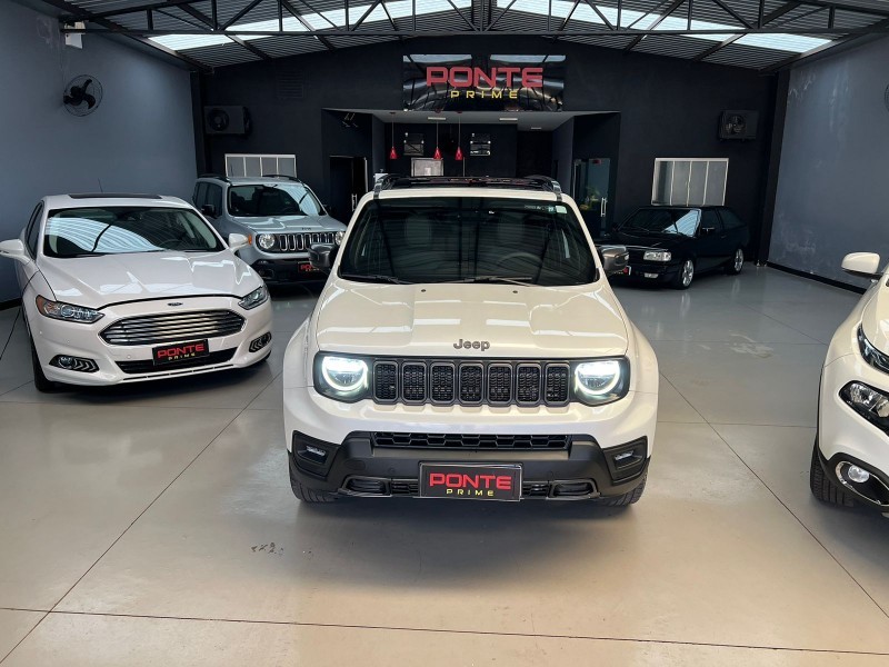 Veculo: Jeep - Renegade -  1.3 T270 TURBO S 4X4 AT9 em Bebedouro