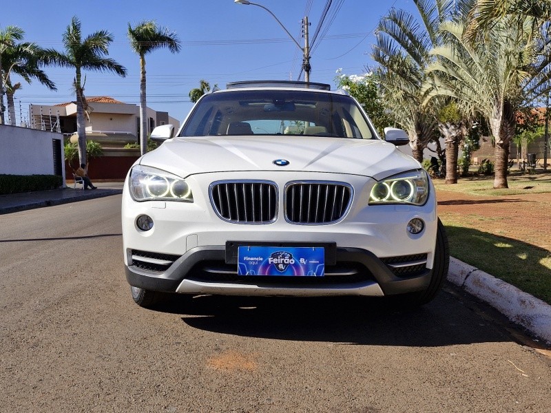 Veculo: BMW - X1 - SDRIVE 2.0i em Sertozinho