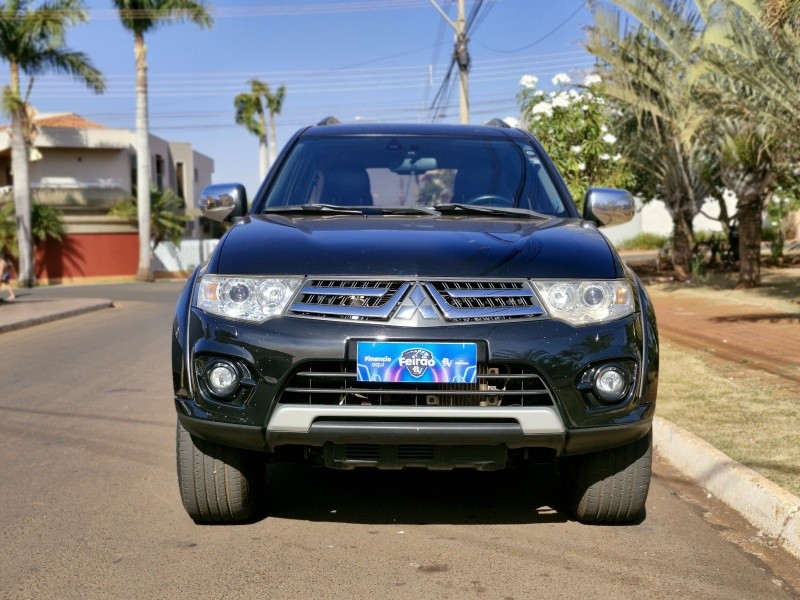 Veculo: Mitsubishi - Pajero - Dakar V6 em Sertozinho