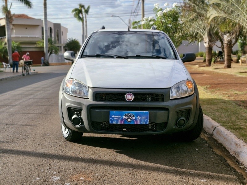 Veculo: Fiat - Strada - CS 1.4 em Sertozinho