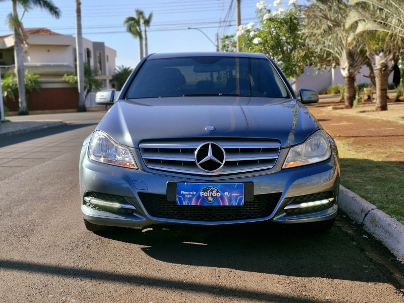 Veculo: Mercedes-Benz - C 180 - 1.8 156CV em Sertozinho