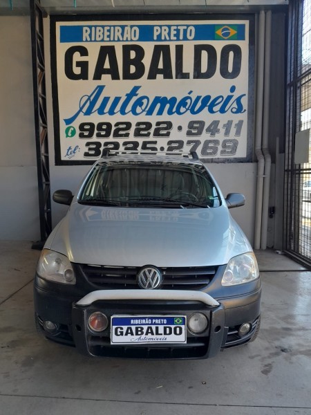 Veculo: Volkswagen - CrossFox - 1.6 em Ribeiro Preto