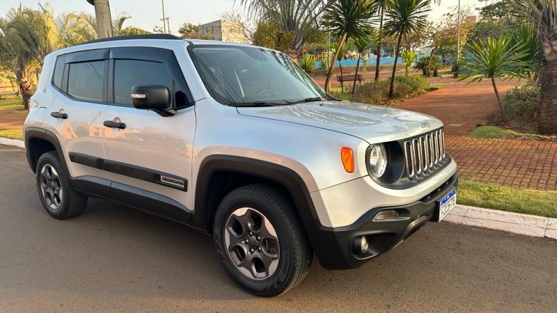 Veculo: Jeep - Renegade - SPORT 2.0 4X4 em Sertozinho