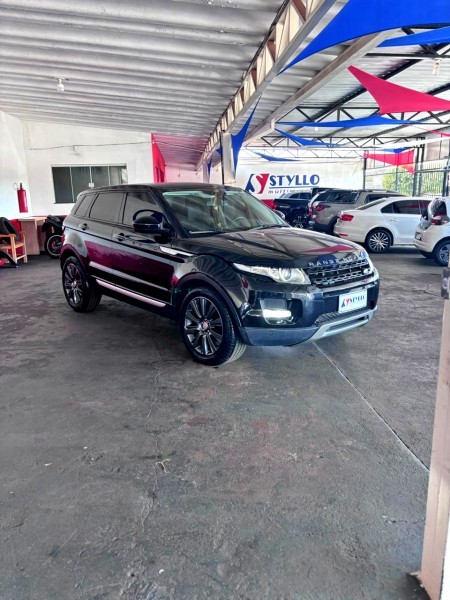 Veculo: Land Rover - Evoque - Prestige 2.2 4x4 em Sertozinho