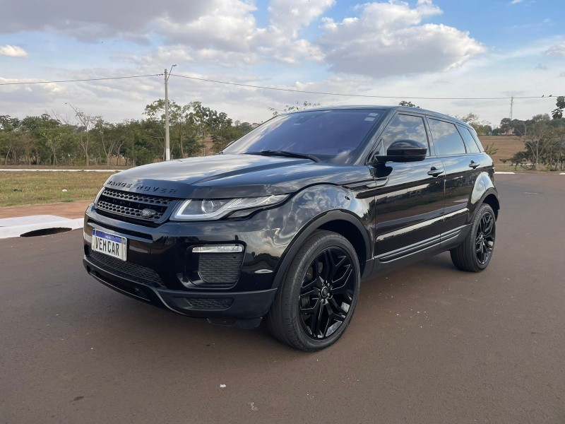 Veculo: Land Rover - Evoque - SI 2016 2.0 TURBO COMPLETO em Sertozinho