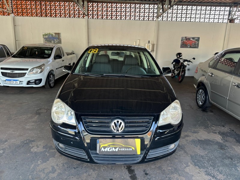 Veculo: Volkswagen - Polo Hatch - 1.6 SportLine em Ribeiro Preto