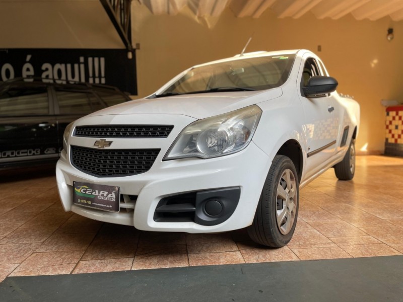 Veculo: Chevrolet (GM) - Montana - LS 1.4 em Sertozinho