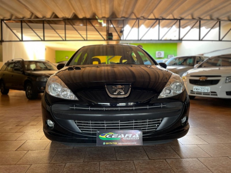 Veculo: Peugeot - 207 - XS em Sertozinho