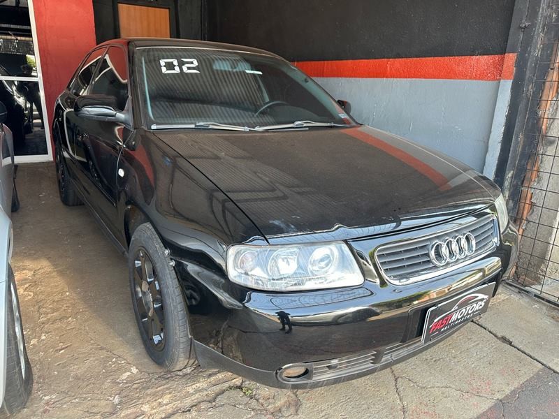 Veculo: Audi - A3 - 1.8 4P.  em Ribeiro Preto