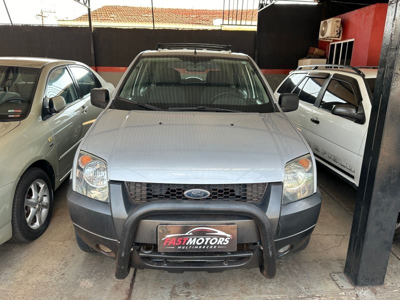 Veculo: Ford - EcoSport - XLS 4P.  em Ribeiro Preto