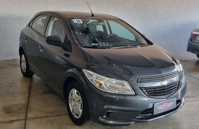 Veculo: Chevrolet (GM) - Onix - Joy 1.0 4P.  em Ribeiro Preto