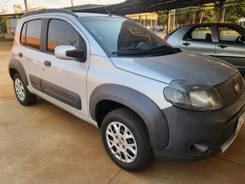 Veculo: Fiat - Uno - EVO WAY em Bebedouro