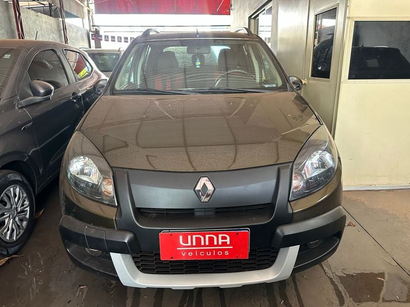 Veculo: Renault - Sandero - Stepway 1.6 4P. em Ribeiro Preto