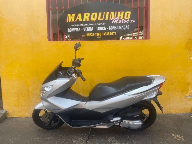 Veculo: Honda - PCX - 150  em Ribeiro Preto