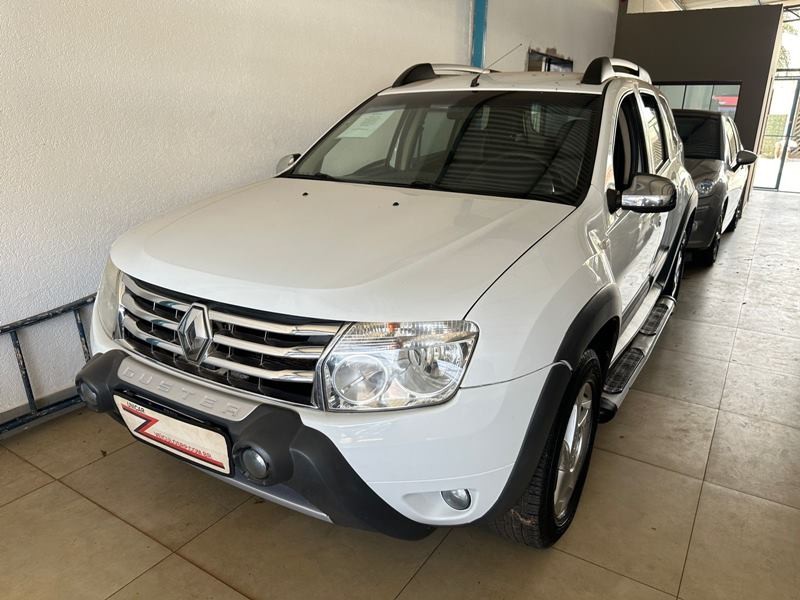 Veculo: Renault - Duster - 1.6 4P.  em Ribeiro Preto