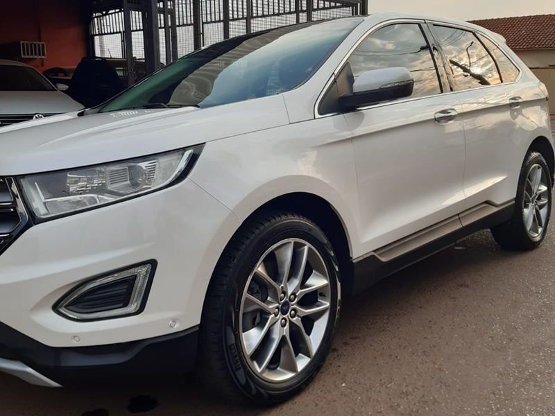 Veculo: Ford - Edge - Titanium AWD Aut. 4P. em Orlndia