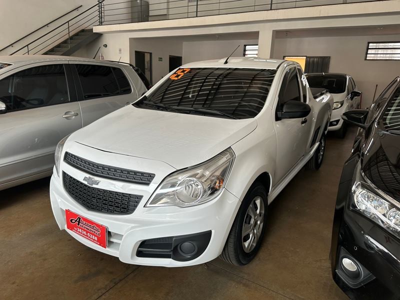 Veculo: Chevrolet (GM) - Montana - LS 1.4 2P.  em Ribeiro Preto