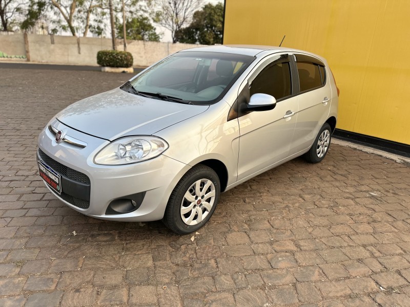 Veculo: Fiat - Palio - 1.4 EVO  em Ribeiro Preto