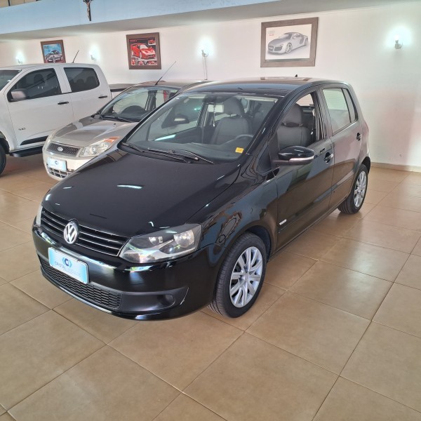 Veculo: Volkswagen - Fox - 1.6 trend em Ribeiro Preto