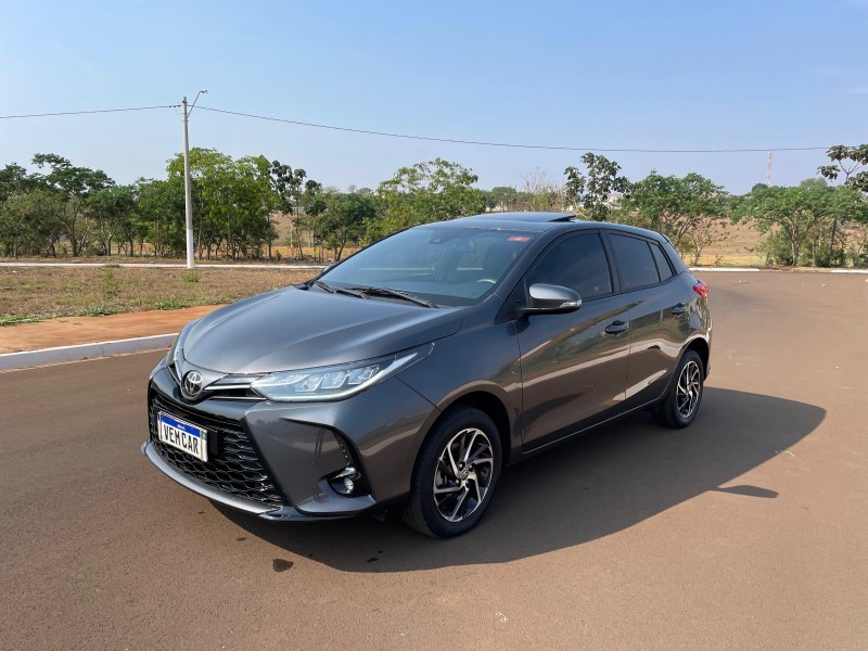 Veculo: Toyota - Yaris - HATCH XLS COM TETO SOLAR  em Sertozinho