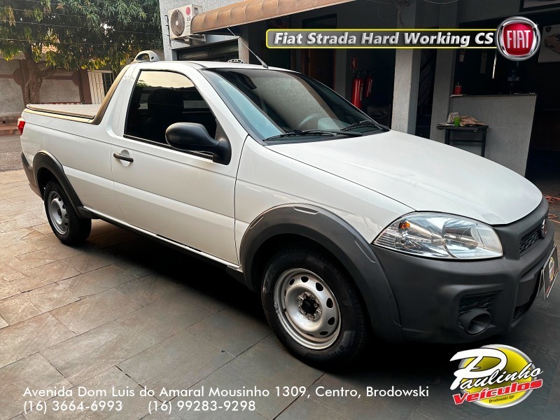 Veculo: Fiat - Strada - 1.4 Hard Working em Brodowski