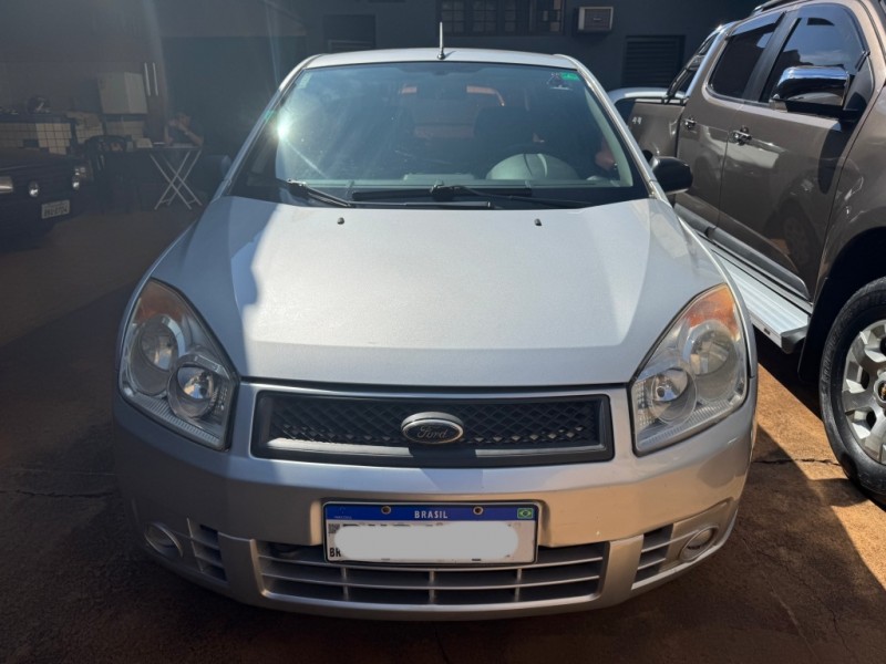 Veculo: Ford - Fiesta Sedan - 1.6 em Sertozinho