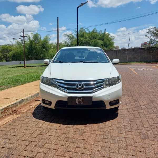 Veculo: Honda - City - lx automatico em Ribeiro Preto