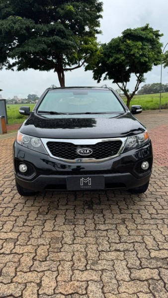 Veculo: Kia - Sorento - Ex 7 lugares em Ribeiro Preto