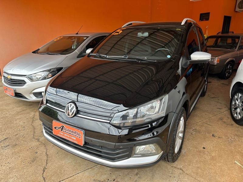 Veculo: Volkswagen - CrossFox - MSI 4P.  em Ribeiro Preto