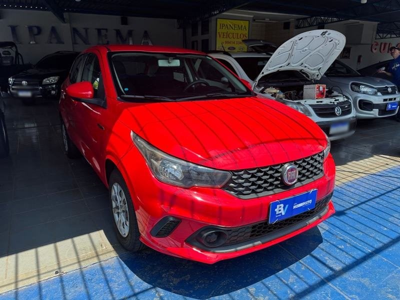 Veculo: Fiat - Argo - Drive 4P.  em Ribeiro Preto