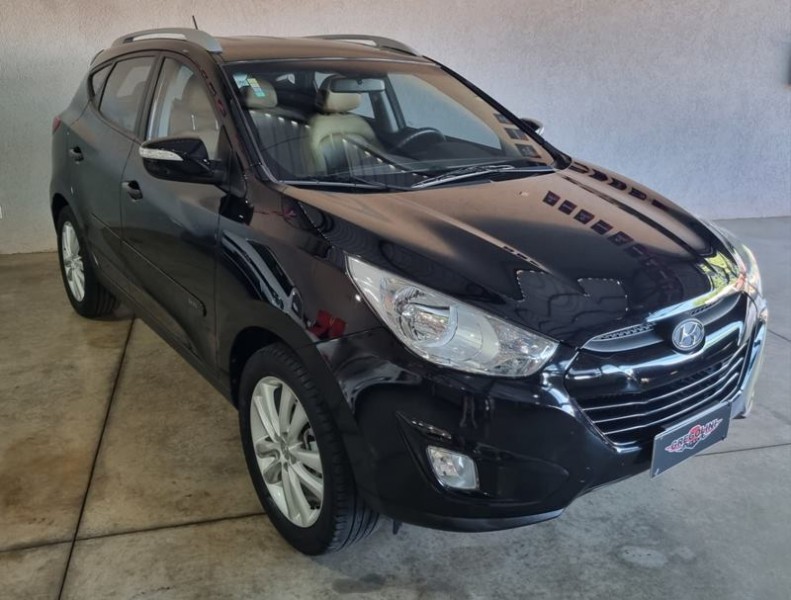 Veculo: Hyundai - IX 35 - 2.0 GLS Aut. 4P.  em Ribeiro Preto