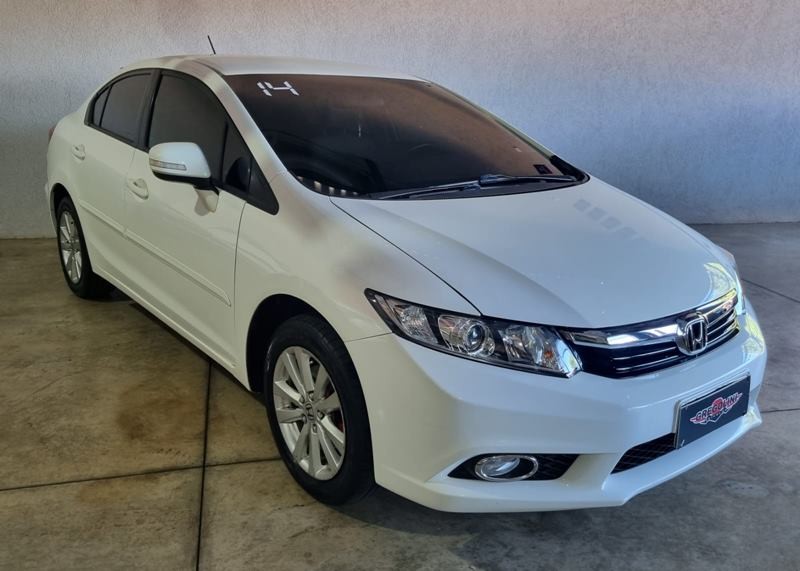 Veculo: Honda - Civic - LXR 2.0 Aut. 4P. em Ribeiro Preto