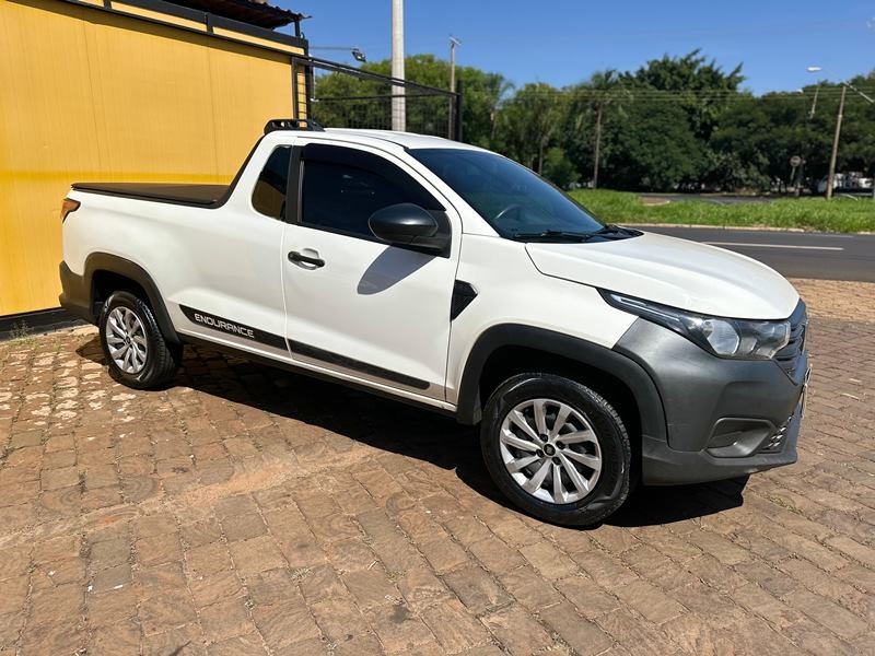 Veculo: Fiat - Strada - 1.4 Fire CS 2P.  em Ribeiro Preto