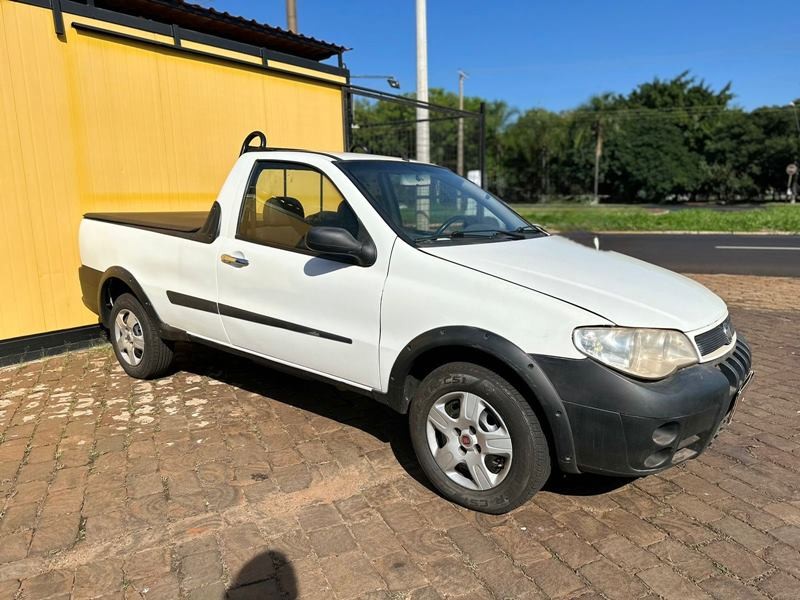 Veculo: Fiat - Strada - CS 1.4 Fire 2P.  em Ribeiro Preto