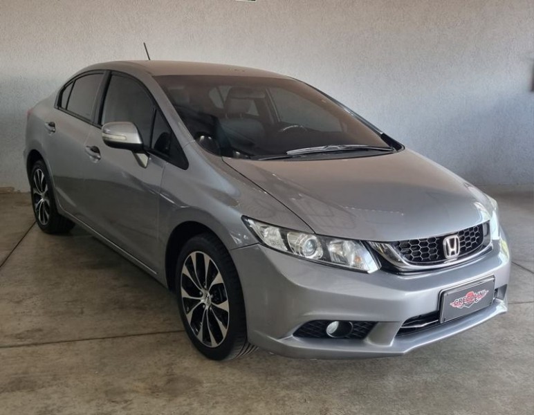 Veculo: Honda - Civic - LXR Aut. 4P.  em Ribeiro Preto