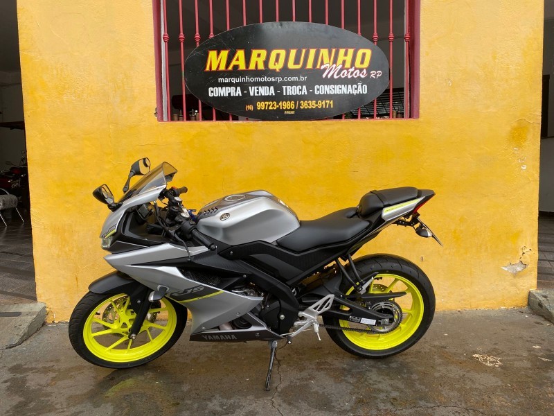 Veculo: Yamaha - YZF R3 - * R15 155CC ABS em Ribeiro Preto