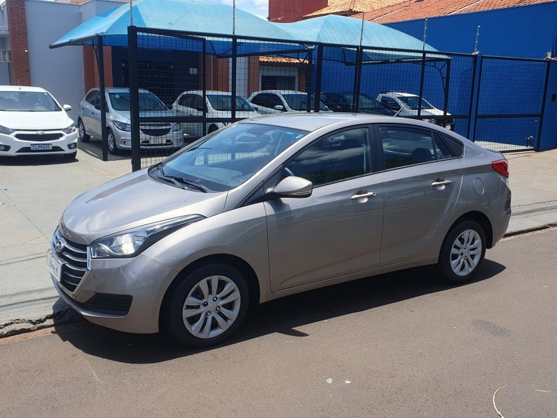 Veculo: Hyundai - HB 20 Sedan - 1.6 COMFORT em Ribeiro Preto