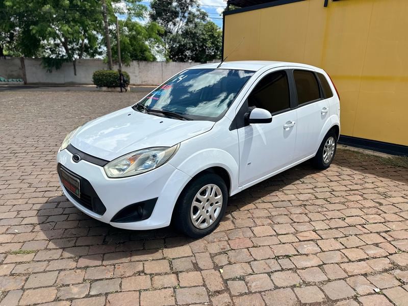 Veculo: Ford - Fiesta Hatch - 1.0 4P. em Ribeiro Preto