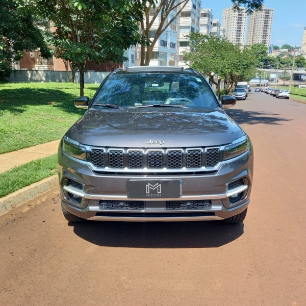 Veculo: Jeep - Commander - 2.0 diesel em Ribeiro Preto