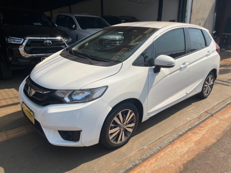 Veculo: Honda - Fit - FIT em Ribeiro Preto