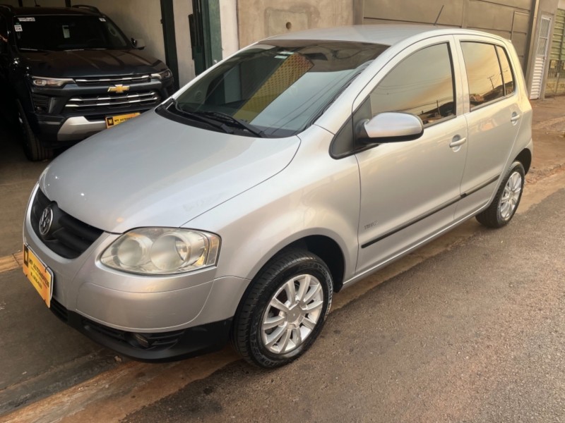 Veculo: Volkswagen - Fox - FOX em Ribeiro Preto