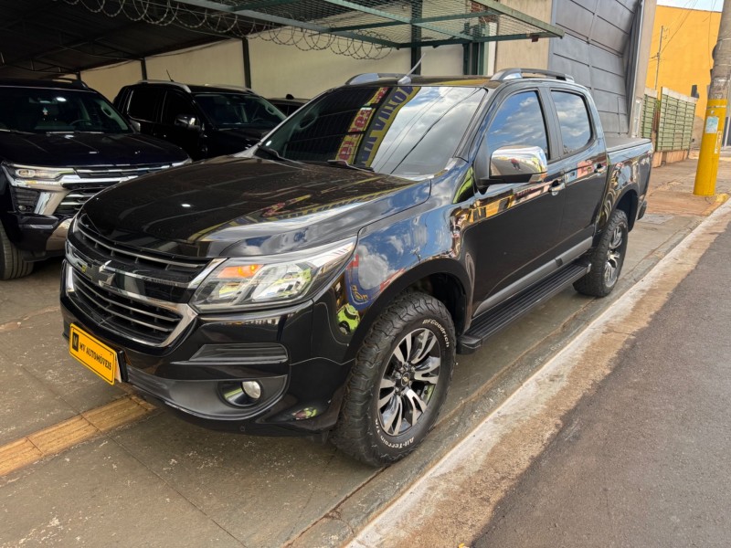 Veculo: Chevrolet (GM) - S-10 - 2.8 LTZ 4X4 CD 16V TURBO DIESEL 4P AUTOMTICO em Ribeiro Preto