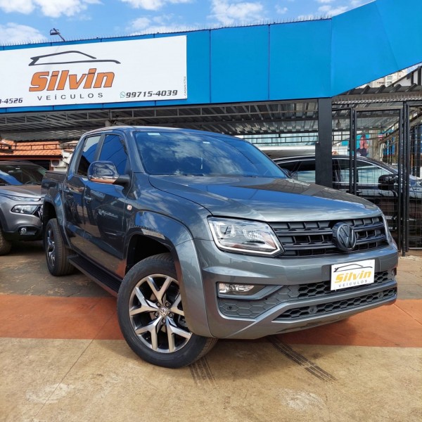 Veculo: Volkswagen - Amarok - AMAROK em Ribeiro Preto