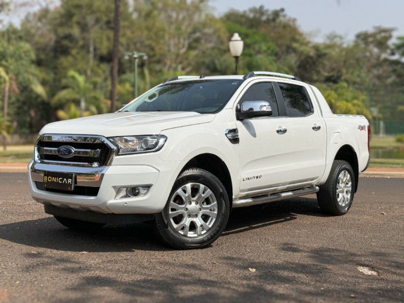 Veculo: Ford - Ranger -  em Sertozinho