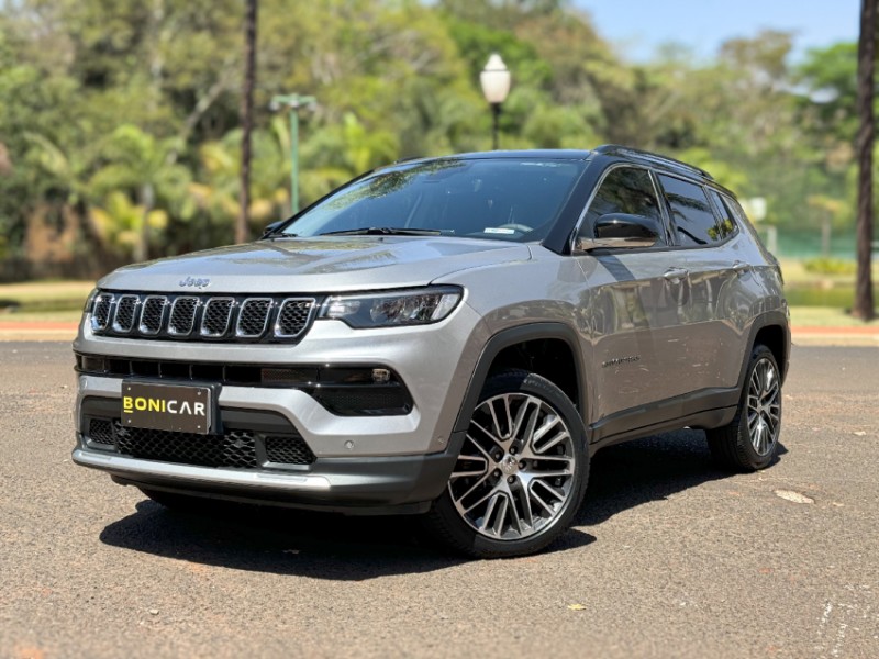 Veculo: Jeep - Compass -  em Sertozinho